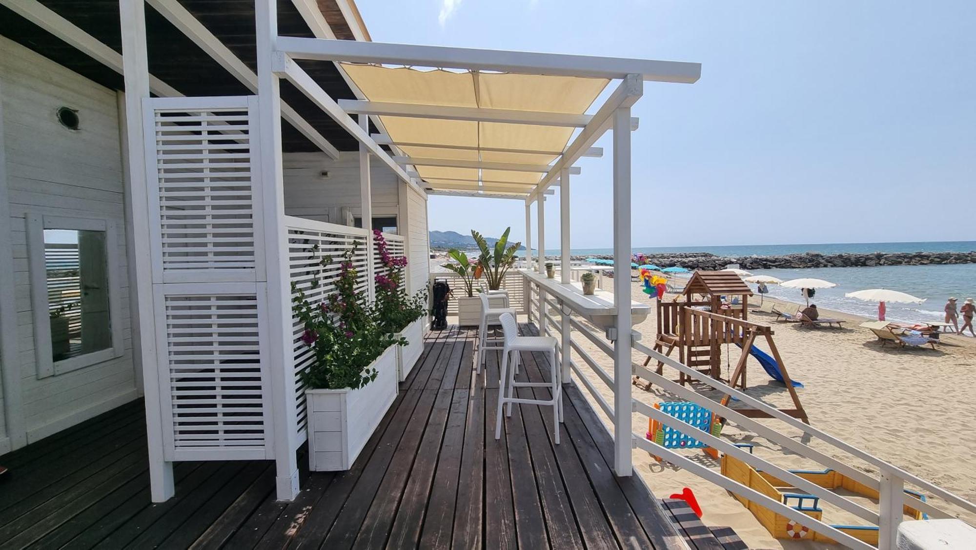 Villa Cecilia Sul Lago Fronte Mare Sperlonga Eksteriør billede